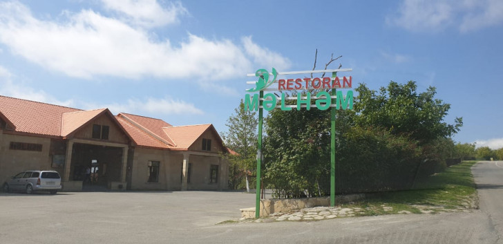 Bu da həbsdən çıxan aparat rəhbərinin restoranı -