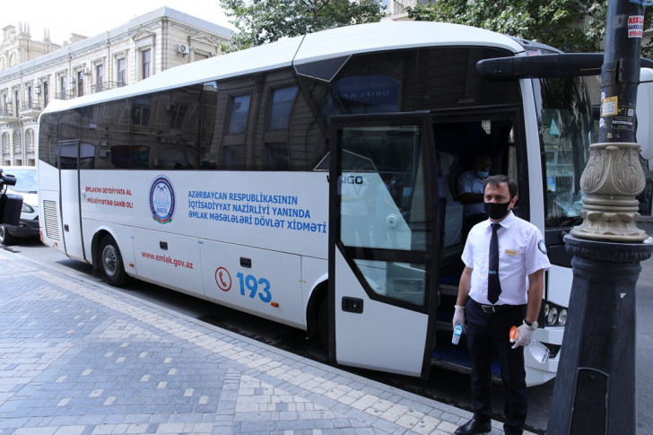 Yeni tikilən binalardakı mənzillərə çıxarış verilməsi davam etdirilir -