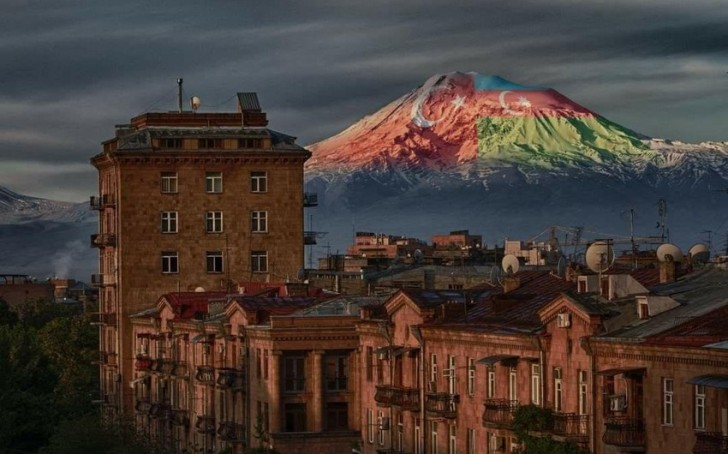 Ağrı dağında Azərbaycan və Türkiyə bayraqları proyeksiya olunacaq