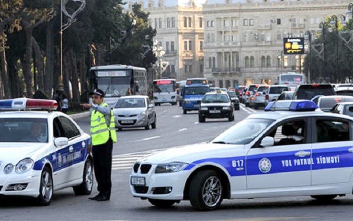 DİN: "Qəzaya uğrayan avtomobili yol polisinin təqib etməsi barədə məlumat yalandır"