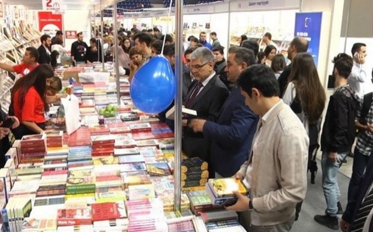 Nazirlik 5 günlük kitab yarmarkasında 300 min manatı nəyə xərcləyib? –