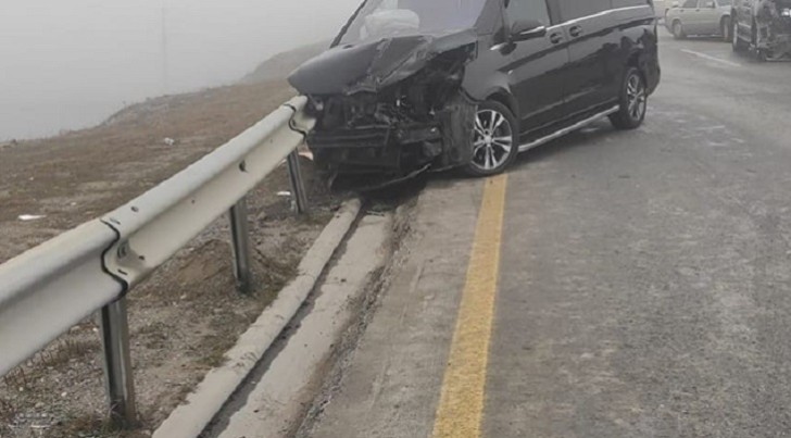 Yol polisi Hacıqabuldakı zəncirvari qəza ilə bağlı məlumat yaydı