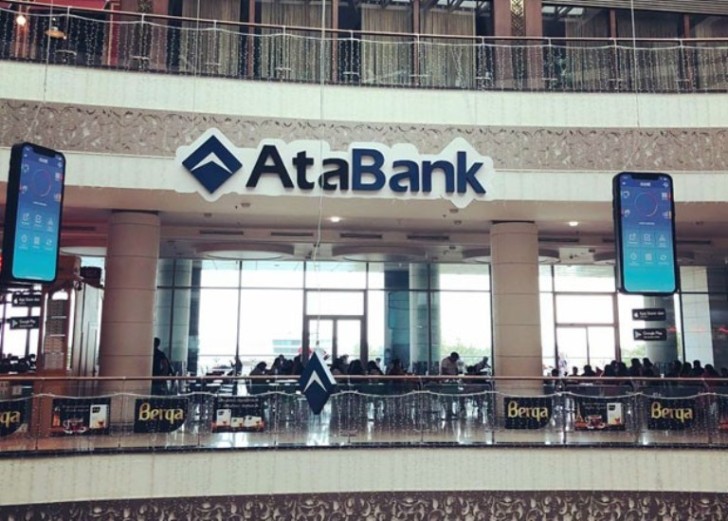 “Atabank”ın binası hərraca çıxarılır –