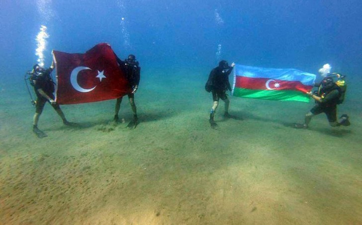 Azərbaycan və Türkiyə Hərbi Dəniz Qüvvələrinin xüsusi təyinatlılarının birgə təlimi başa çatıb