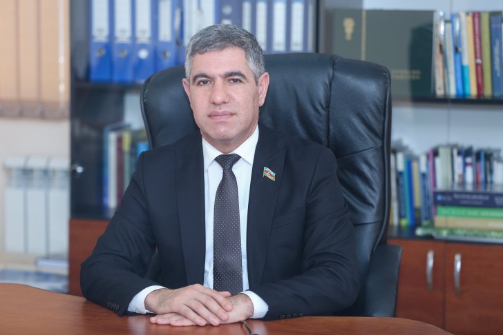 Vüqar Bayramov: