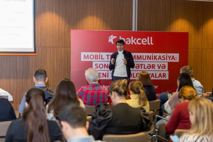 "Bakcell" jurnalistlər üçün seminar keçirib