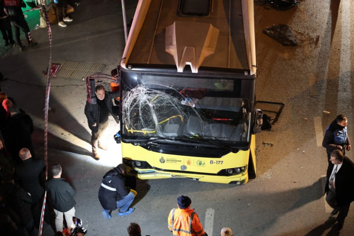 İstanbulda avtobus qəzasında yaralanan Azərbaycan vətəndaşı ölüb