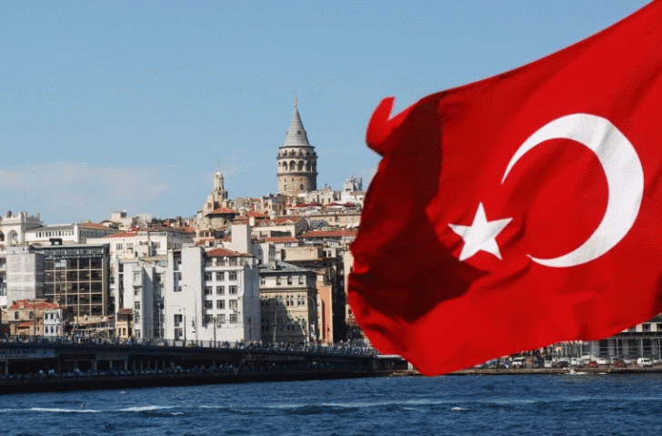 İstanbulda evlər 50 faizə yaxın bahalaşıb
