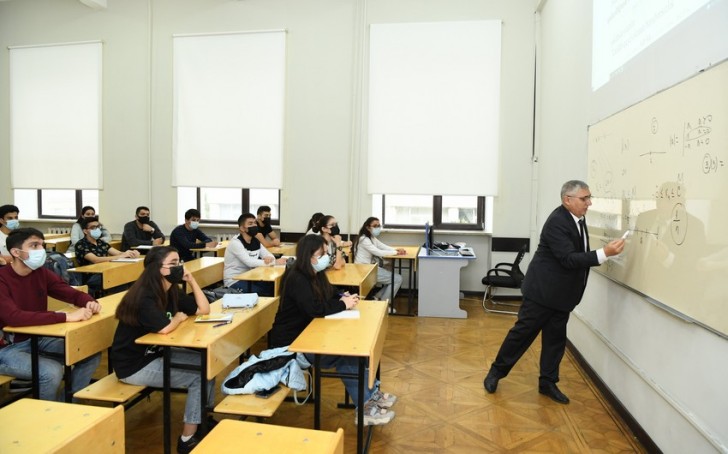 Azərbaycanda universitetlərin nəzdində elmi-tədqiqat institutları yaradılacaq