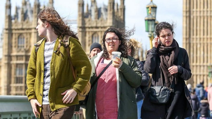 Britaniyalılar Brexit-dən sonrakı problemlərdən danışıb