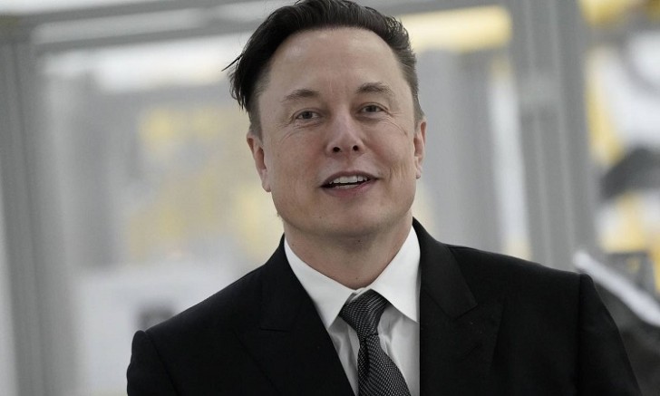 İlon Musk "Vagner"lə bağlı vəziyyətə reaksiya verdi