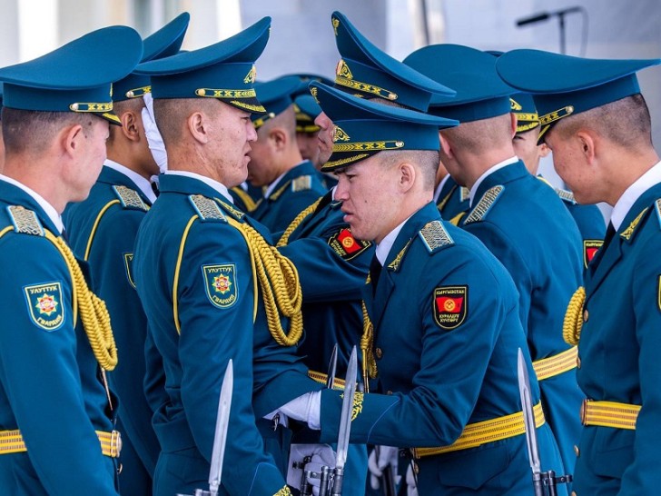 Qırğızıstan yeni hərbi doktrinanı təsdiqləyib