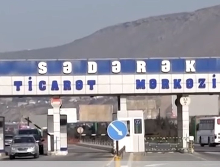 "Sədərək"də yolu kəsib pul alanlar kimdir? -