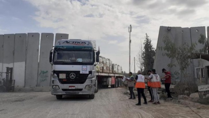 Fələstin Qızıl Aypara Cəmiyyəti Qəzzaya göndərilən 155 yük maşın yardımı təhvil alıb