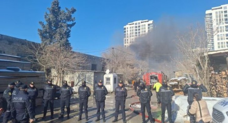 Bakıda güclü yanğında iki nəfər həlak olub: