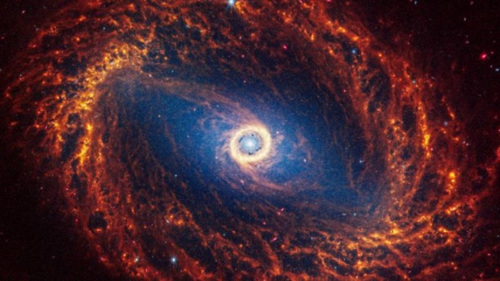 NASA 19 spiral qalaktikanın fotolarını yayımlayıb -