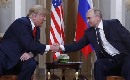 Tramp Zelenskidən sonra Putinlə danışır