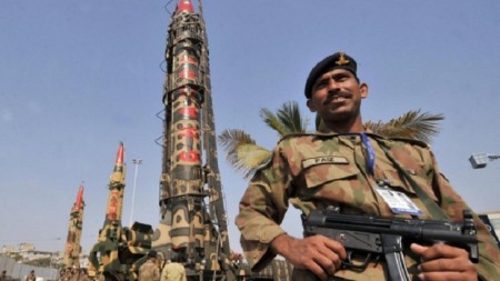 Pakistan Hindistan ordusunun batalyon qərargahını vurub