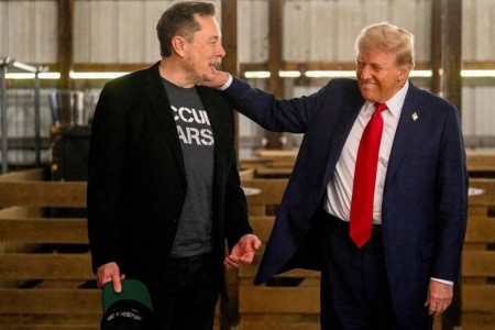 Donald Tramp və İlon Mask arasında qanun gərginliyi