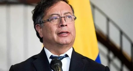 Kolumbiya prezidenti ölkəsinin NATO-dan çıxmasını təklif edir