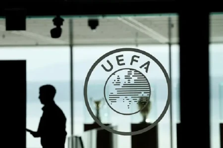 UEFA “Çelsi” və “Barselona”nı cərimələdi