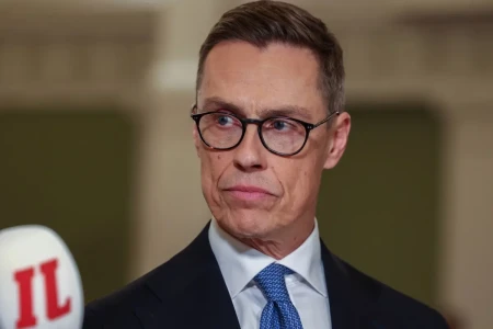 Stubb: NATO-nun “Şərq gözətçisi” əməliyyatı Rumıniya və Polşada başlayacaq