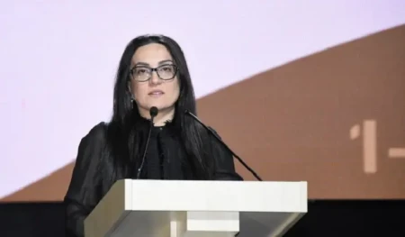Şəhid övladları dövlət qulluğuna müsabiqədənkənar götürülsün -