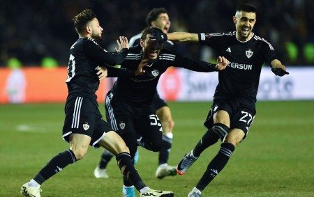 “Qarabağ” 17 pillə irəlilədi