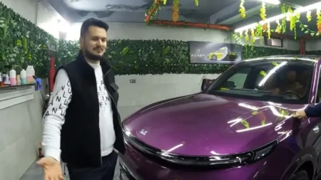 Məşhur iş adamının bahalı avtomobillərinə həbs qoyulub -