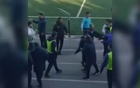 Ayxan Abbasovla Saşa İliç arasında dava: