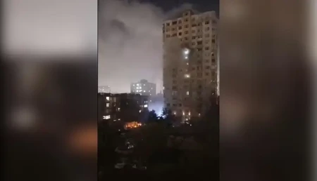 Yanğın binanın elektrik şaxtasında baş verib -