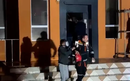 Yasamaldakı yanğında 3 nəfər öldü -