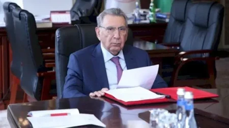 Bir medalın iki üzü və ya xəyanət ittifaqı