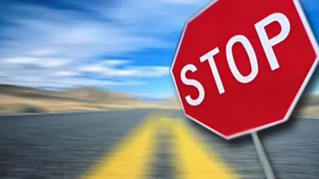 "Azekon" QSC-nin rəhbərinə borca görə "stop" qoyuldu