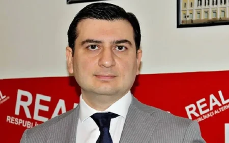 Prokuror Azər Qasımlıya 13 il həbs istədi