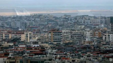 ABŞ bəzi diplomatlarının Livanı tərk etməsini istəyib