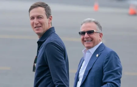 ABŞ-ın "nüvə elçiləri" aviadaşıyıcı göyərtəsində: