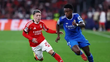 UEFA Prestiannini 1 oyunluq cəzalandırdı