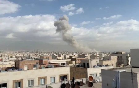 Tehranda silsilə partlayışlar: İsrail və ABŞ-dan İrana zərbə