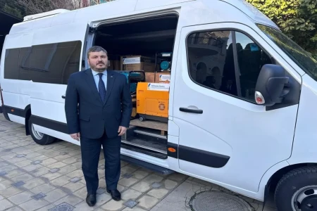 Azərbaycandan Ukraynaya enerji avadanlıqları göndərildi