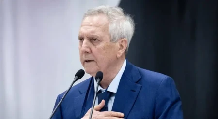 Aziz Yıldırım “Fənərbaxça” prezidentliyinə namizəd oldu