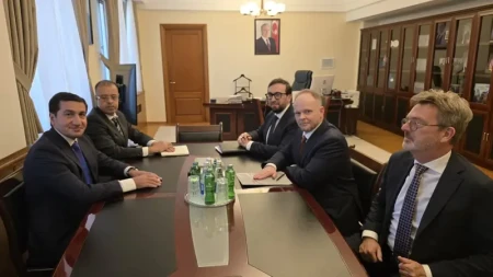 Hikmət Hacıyev: