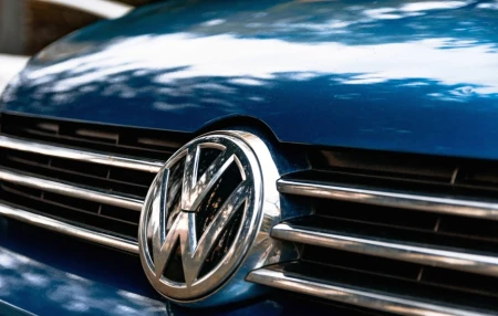 "Volkswagen" ilin sonunadək Almaniyada 19 min iş yerini ixtisar edəcək