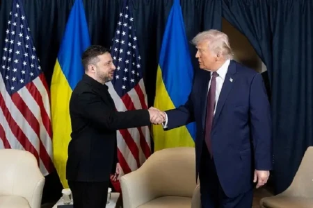 Tramp ilə Zelenski G7 sammitində görüşəcək