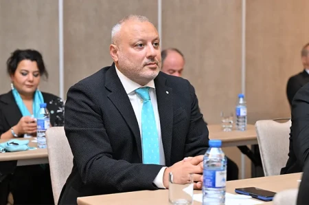 Elxan Səmədov növbəti dəfə PFL-in prezidenti seçildi