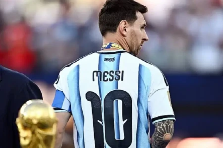Messi DÇ-2026-dan sonra Argentinaya qayıtmayıb